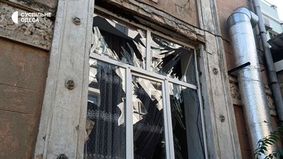 У дитсадочку внаслідок російської атаки вибило вікна У дитсадочку внаслідок російської атаки вибило вікна