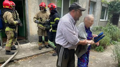 пожежа, Дніпропетровщина, врятували жінку