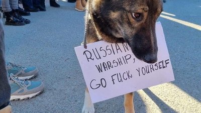 Литовські жінки підтримали українок. Журналістки та активістки вийшли з мовчазним протестом Литовські жінки підтримали українок. Журналістки та активістки вийшли з мовчазним протестом