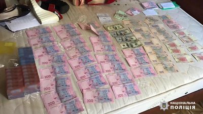 В Одесі поліцейського підозрюють у створенні мережі борделів В Одесі поліцейського підозрюють у створенні мережі борделів