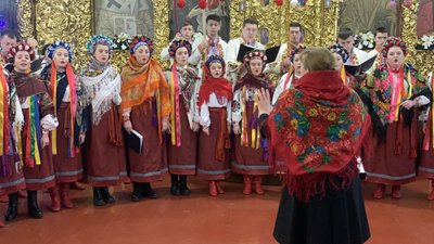 У Житомирі до дня народження Івана Огієнка в Михайлівському соборі співали колядки У Житомирі до дня народження Івана Огієнка в Михайлівському соборі співали колядки