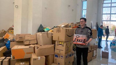 Хліб для Бучі, прихисток у монастирі та місія капеланів. Як на Прикарпатті ПЦУ допомагає під час війни