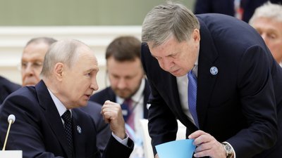 Володимир Путін, Юрій Ушаков