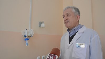 У Тернопільській лікарні налаштували подачу кисню до палат інфекційного відділення