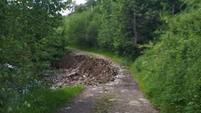 Негода повернулася. На Прикарпатті ще три села залишилися без сполучення