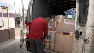 Переселились і волонтерять: куди возять допомогу з Рівненщини ірпінці Переселились і волонтерять: куди возять допомогу з Рівненщини ірпінці