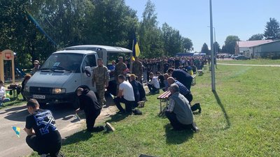 Прощання з Олександром в селищі Новий Биків Прощання з Олександром в селищі Новий Биків