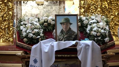 У Житомирі попрощалися з полеглим воїном Петром Машталером У Житомирі попрощалися з полеглим воїном Петром Машталером