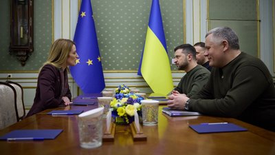 Володимир Зеленський зустрівся у Львові з Президенткою Європарламенту Володимир Зеленський зустрівся у Львові з Президенткою Європарламенту