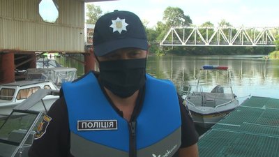 Дмитро Лазарик, оперуповноважений сектору карного розшуку водної поліції Дмитро Лазарик, оперуповноважений сектору карного розшуку водної поліції
