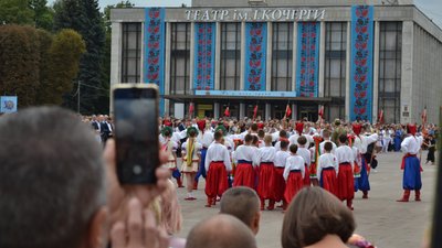 День Незалежності у Житомирі: в центрі міста провели патріотичну ходу День Незалежності у Житомирі: в центрі міста провели патріотичну ходу