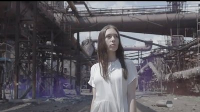 Російські пропагандисти зняли кліп "Пливе кача" на "Азовсталі" Російські пропагандисти зняли кліп "Пливе кача" на "Азовсталі"