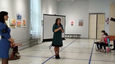 "Малювання — не просто хобі". У Лисичанську відкрили виставку образотворчого мистецтва "Малювання — не просто хобі". У Лисичанську відкрили виставку образотворчого мистецтва