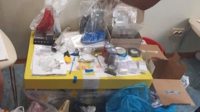 Наркотиків на пів мільйона: у Черкасах СБУ викрила угруповання наркодилерів Наркотиків на пів мільйона: у Черкасах СБУ викрила угруповання наркодилерів