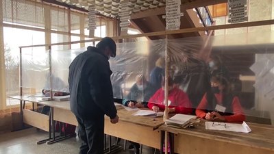 Округ №184: на що сподіваються виборці сіл у Бериславському районі Округ №184: на що сподіваються виборці сіл у Бериславському районі