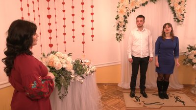 Чотири волинських РАЦСи сьогодні працюють до півночі Чотири волинських РАЦСи сьогодні працюють до півночі
