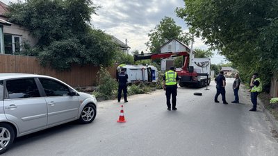 У Полтаві перекинулось патрульне авто У Полтаві перекинулось патрульне авто