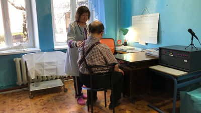 Як одна сім'я. Як живуть підопічні Миколаївського геріатричного пансіонату Як одна сім'я. Як живуть підопічні Миколаївського геріатричного пансіонату