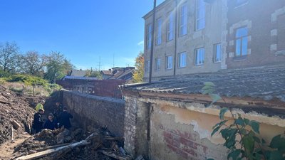 У Дрогобичі на території колишньої тюрми знайшли останки 24 жертв репресій НКВС