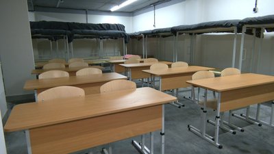 У Хмельницькому презентували укриття з навчальними класами й спортзалом