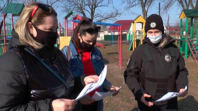 У Сватівському районі правоохоронці провели профілактичну перевірку У Сватівському районі правоохоронці провели профілактичну перевірку