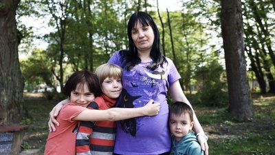 Втікала з чотирма дітьми. Історія вагітної переселенки, яка живе у львівському модульному містечку Втікала з чотирма дітьми. Історія вагітної переселенки, яка живе у львівському модульному містечку