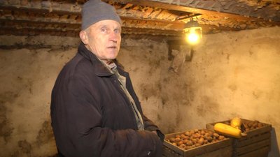 Як реагує одна з громад Хмельниччини на щонічні обстріли та тривоги Як реагує одна з громад Хмельниччини на щонічні обстріли та тривоги