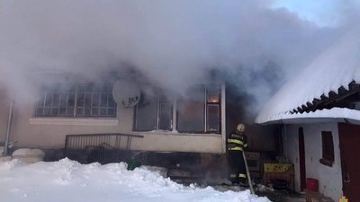 За добу на Тернопільщині рятувальники ліквідували дві пожежі За добу на Тернопільщині рятувальники ліквідували дві пожежі