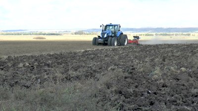 На Донеччини прибирають врожай, жовтень 2023 року На Донеччини прибирають врожай, жовтень 2023 року