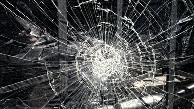 У Мені на Чернігівщині РФ атакувала господарчу будівлю оздоровчого комплексу