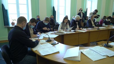 Рішення про забудову Прирічкового парку не підтримали на депутатській комісії Рішення про забудову Прирічкового парку не підтримали на депутатській комісії