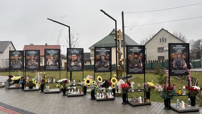 У Горінчівській громаді на Закарпатті відкрили три нові пам'ятні таблички захисникам