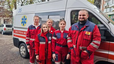 Реанімували жінку: медики Чернігівщини врятували пацієнку
