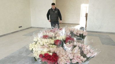 Тисяча і одна троянда для жінок Тисяча і одна троянда для жінок