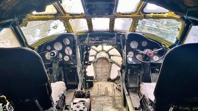 Допомога ЗСУ: літак у міському парку відпочинку Житомира готують до благодійного квесту Допомога ЗСУ: літак у міському парку відпочинку Житомира готують до благодійного квесту
