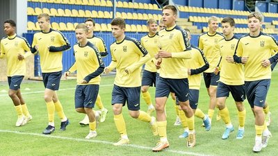 Україна U17 здобула другу поспіль розгромну перемогу в відборі на Євро-2023 з футболу та гарантувала вихід до елітраунду