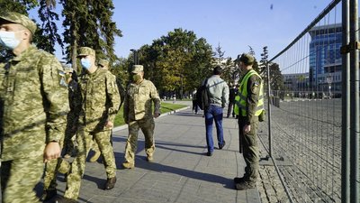 Церемонія прощання із загиблими в Ан-26 у Харкові: хроніка Церемонія прощання із загиблими в Ан-26 у Харкові: хроніка