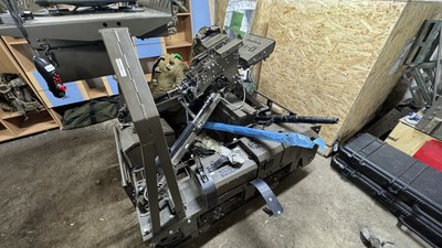 Тероборонівці Миколаївщини модернізують наземних роботів для логістики та бою Тероборонівці Миколаївщини модернізують наземних роботів для логістики та бою