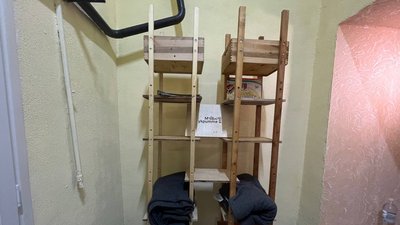 Молоді дизайнери: на Миколаївщині школярі створюють меблі своїми руками для шкільного укриття Молоді дизайнери: на Миколаївщині школярі створюють меблі своїми руками для шкільного укриття