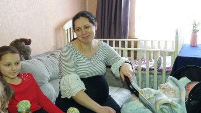 Діти дітям: у Тернополі пластуни роздали паски
