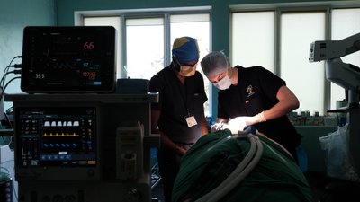 Понад 20 операцій з відновлення обличчя: інтерв'ю з співорганізаторкою місії американських хірургів у Львові Понад 20 операцій з відновлення обличчя: інтерв'ю з співорганізаторкою місії американських хірургів у Львові