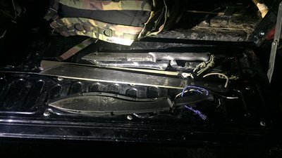 На кордоні затримали бельгійця: хотів вивезти із України зброю На кордоні затримали бельгійця: хотів вивезти із України зброю