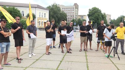 До Житомира приїхали учасники всеукраїнського автопробігу "Шлях незалежності"