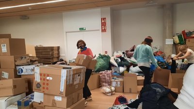 Вишиванка для королеви. Як прикарпатка популяризує український стрій в Іспанії та допомагає під час війни