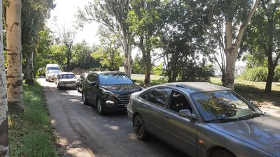 У Миколаєві ускладнився рух через Південнобузький міст. У чому причина