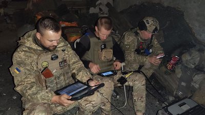 "Я їв і хотів плакати": доброволець із Рівненщини про звільнений Херсон, поранення та загибель побратима "Я їв і хотів плакати": доброволець із Рівненщини про звільнений Херсон, поранення та загибель побратима