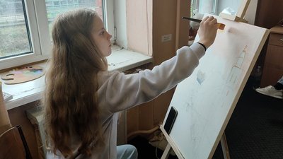 Маріупольська школа мистецтв тепер працює у чотирьох містах та онлайн Маріупольська школа мистецтв тепер працює у чотирьох містах та онлайн