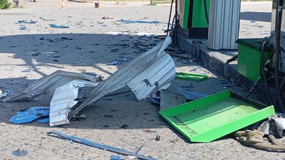 Троє цивільних постраждали внаслідок атаки російського БпЛА по автозаправній станції