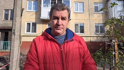 Благоустрій у Житомирі: котлован біля будинку на майдані Згоди засипали Благоустрій у Житомирі: котлован біля будинку на майдані Згоди засипали