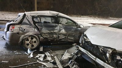 ДТП на Героїв Праці у Харкові 21 лютого 2024 ДТП на Героїв Праці у Харкові 21 лютого 2024